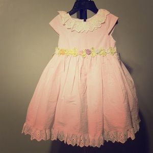 Little girl’s dress